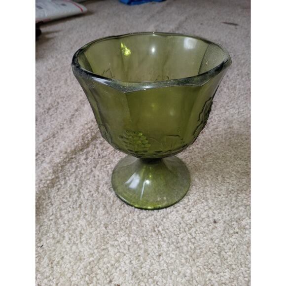 Vintage Indiana Glass Harvest Grape Dish - Picture 1 of 1